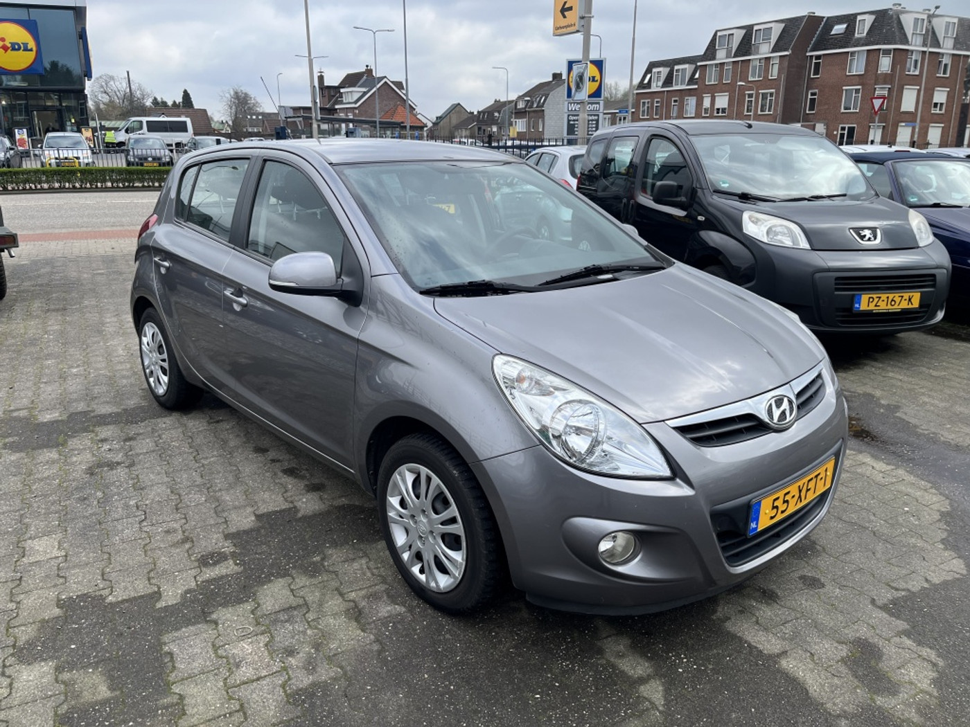 Hyundai I20 verkocht !!!!!! 2012 - voorkant