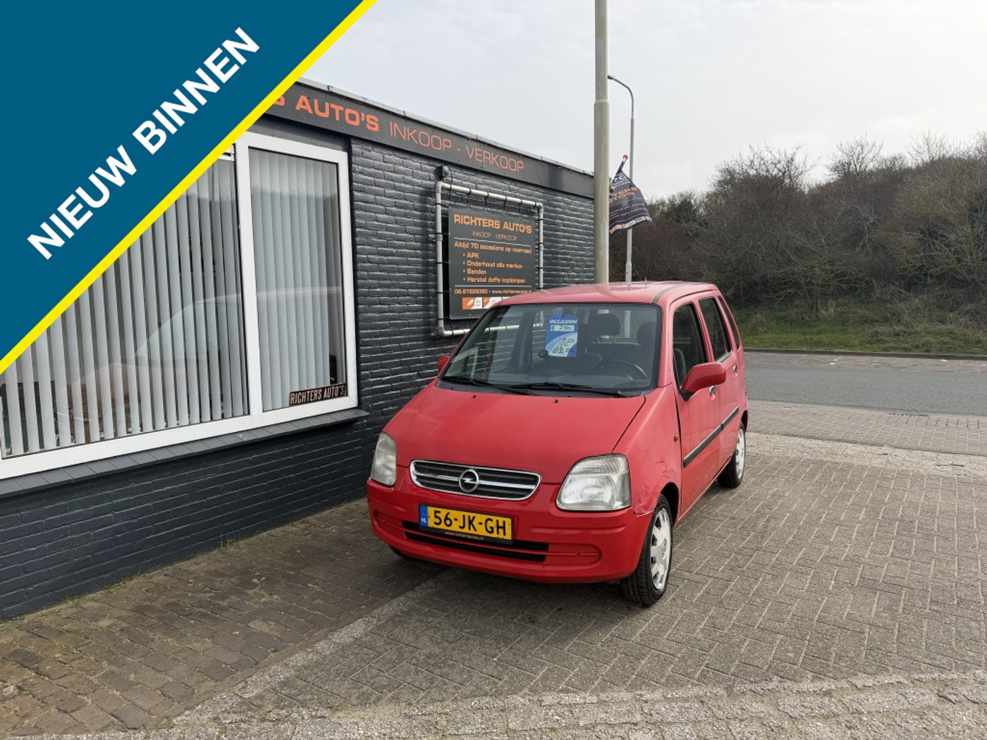 Opel Agila 1.2-16V Comfort 2002 - voorkant