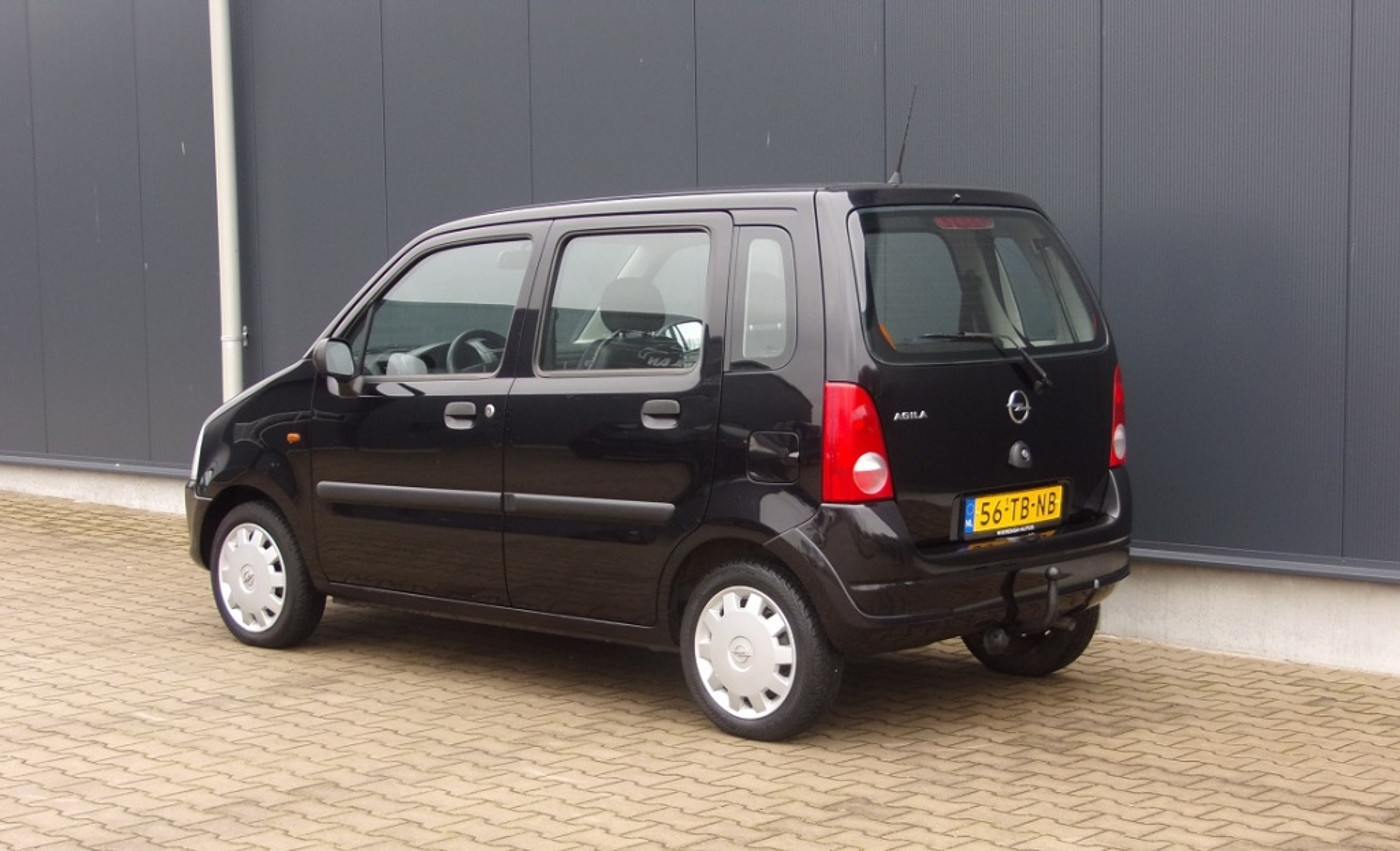 Foto van Opel Agila