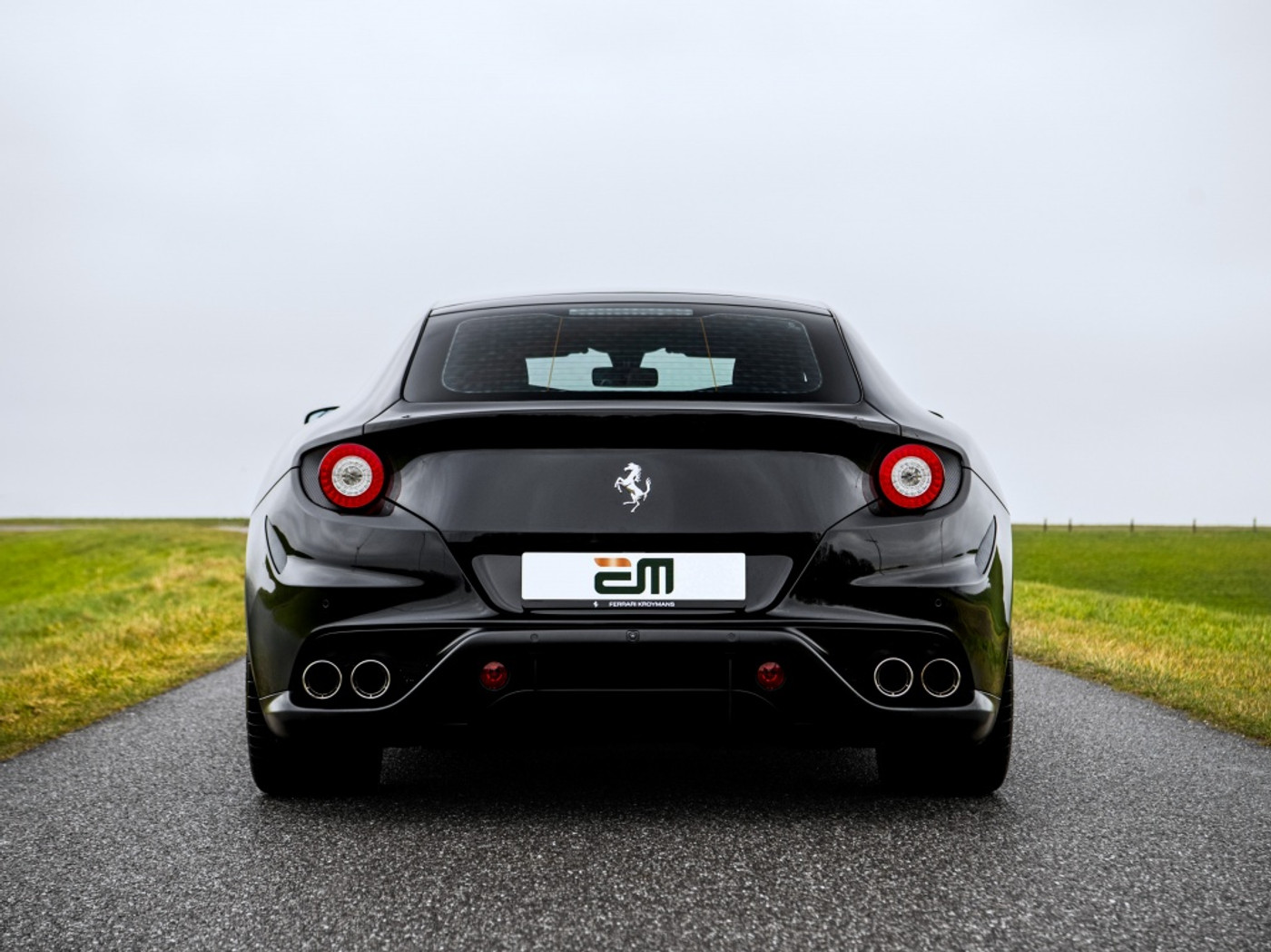 Foto van Ferrari FF