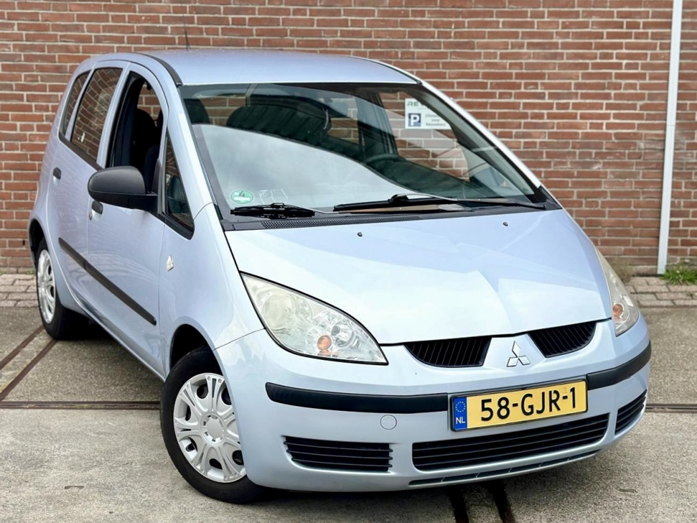 Foto van Mitsubishi Colt