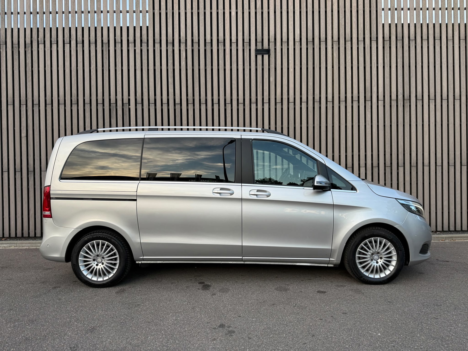 Foto van Mercedes-Benz V-klasse