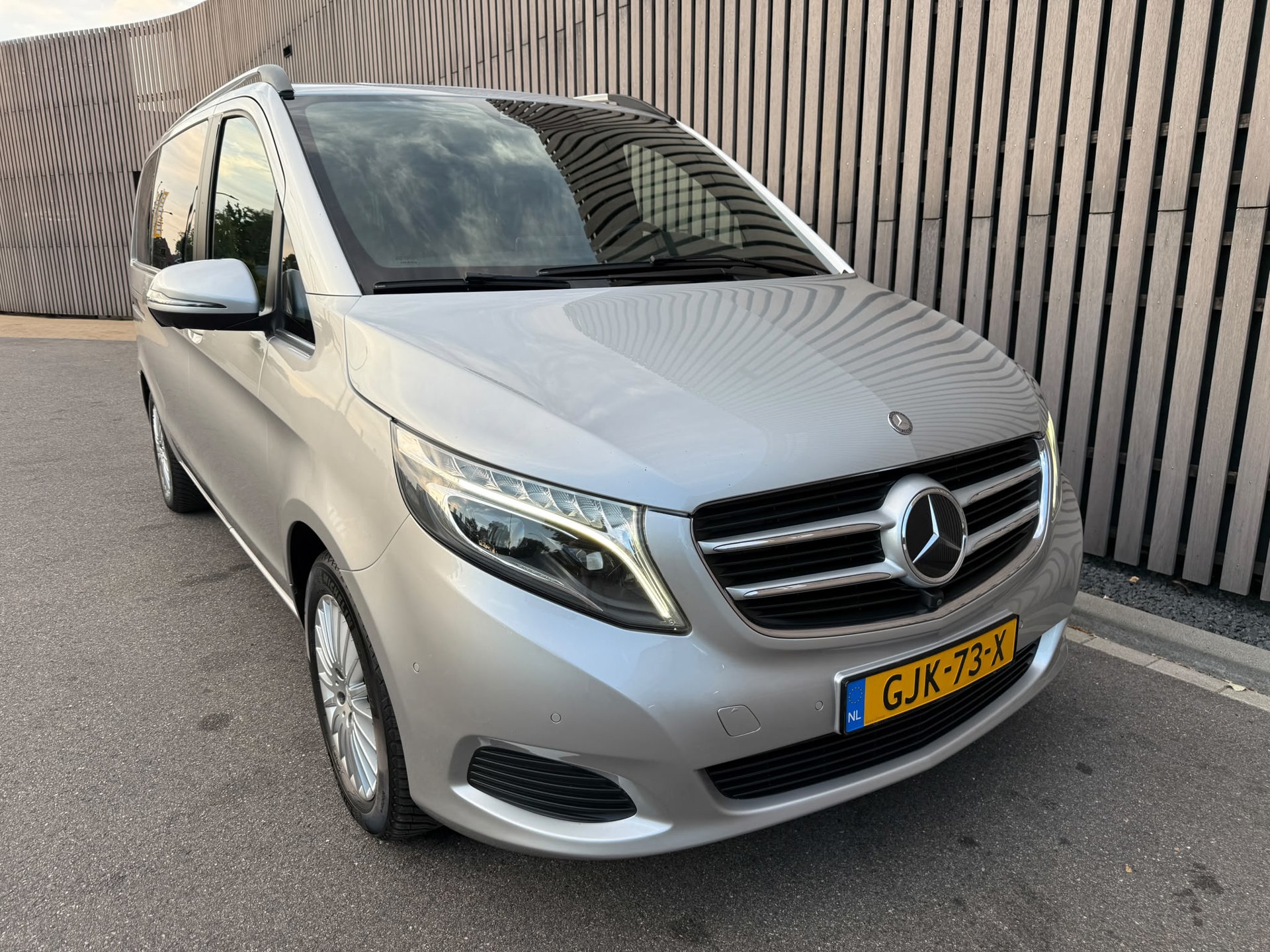 Foto van Mercedes-Benz V-klasse