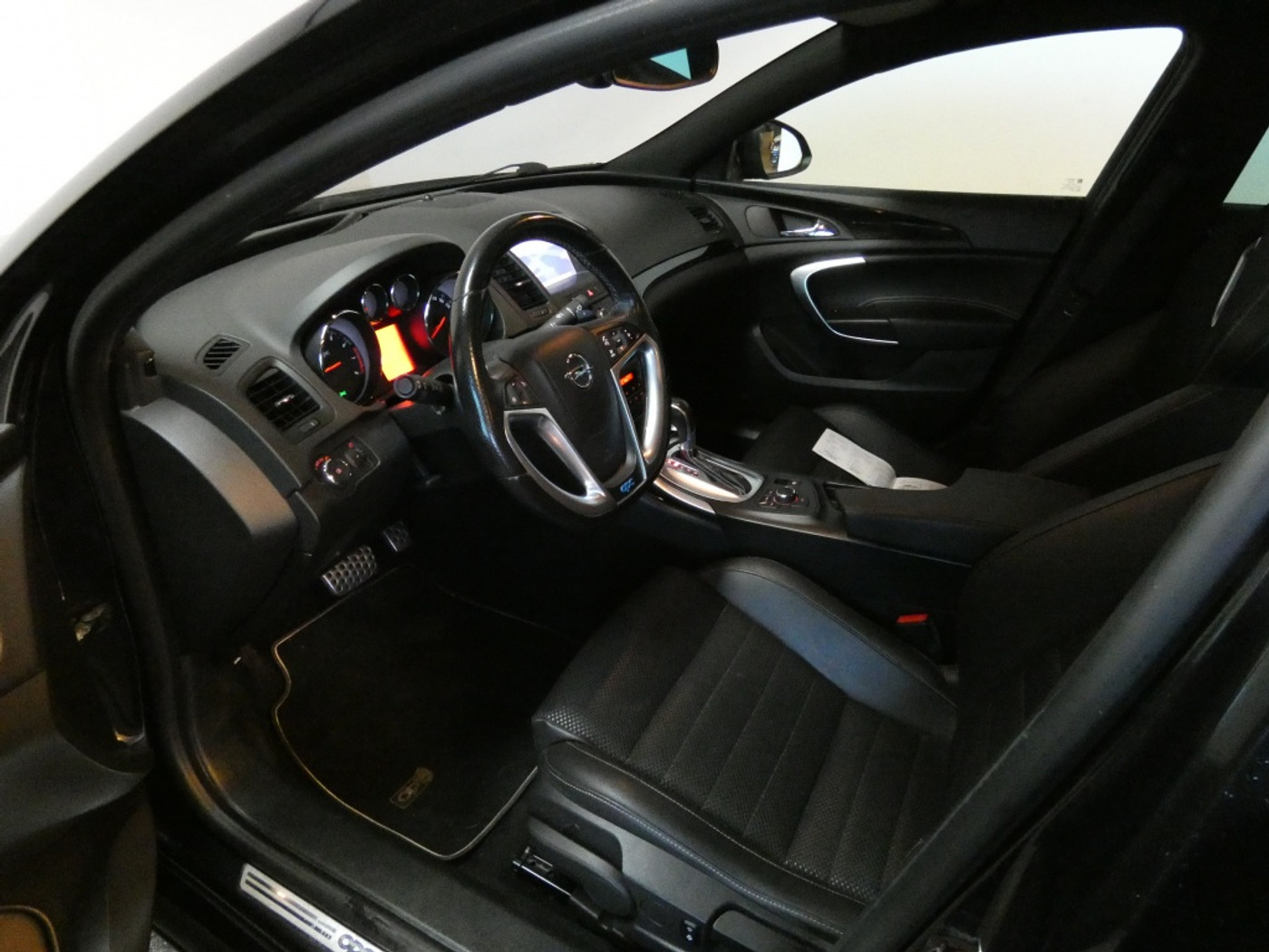 Foto van Opel Insignia Limousine HB