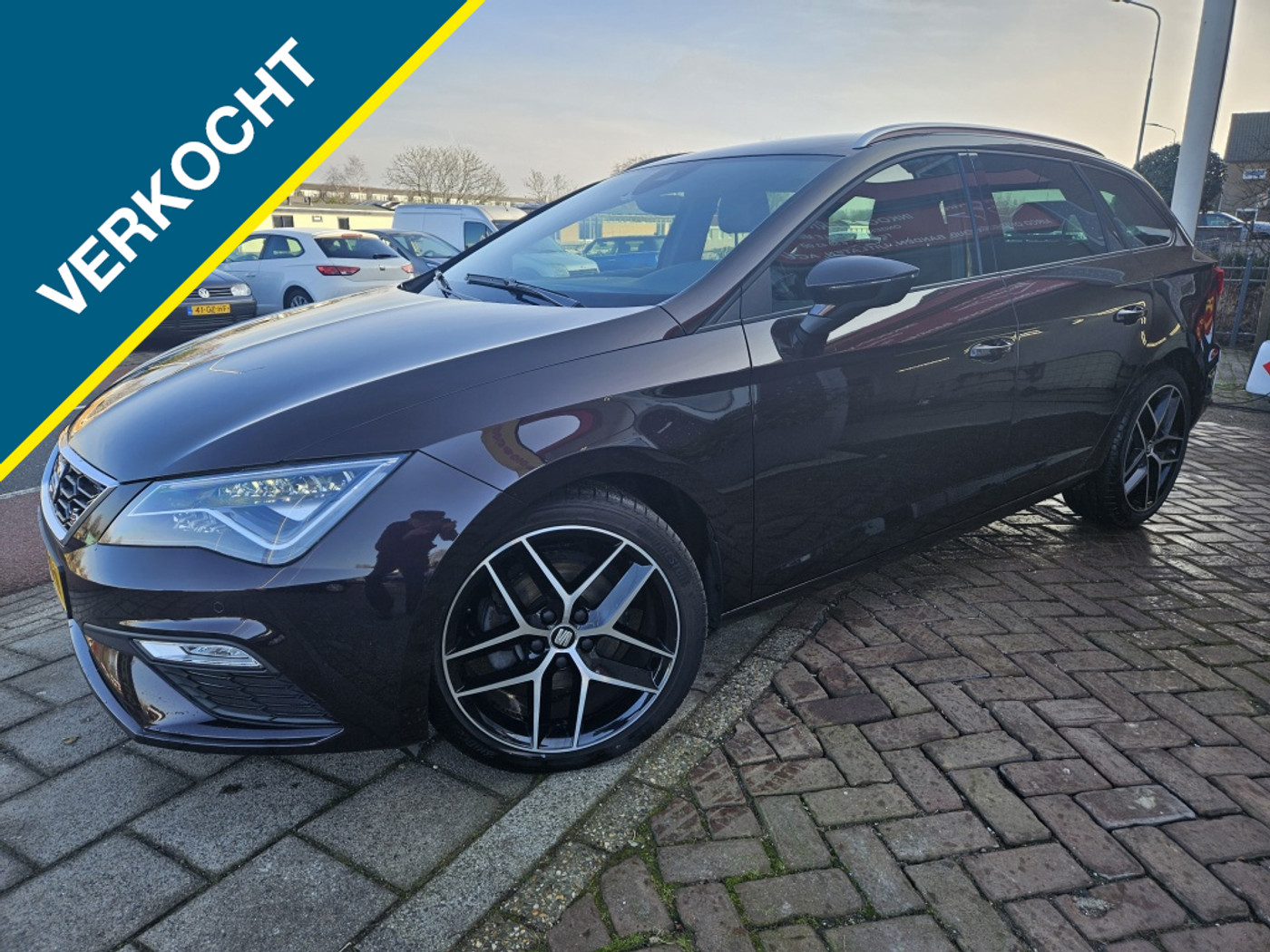 Seat Leon ST 1.5 TSI FR Bns. Int. | Elektronisch Dashbord | Navigatie | Autom 2019 - voorkant