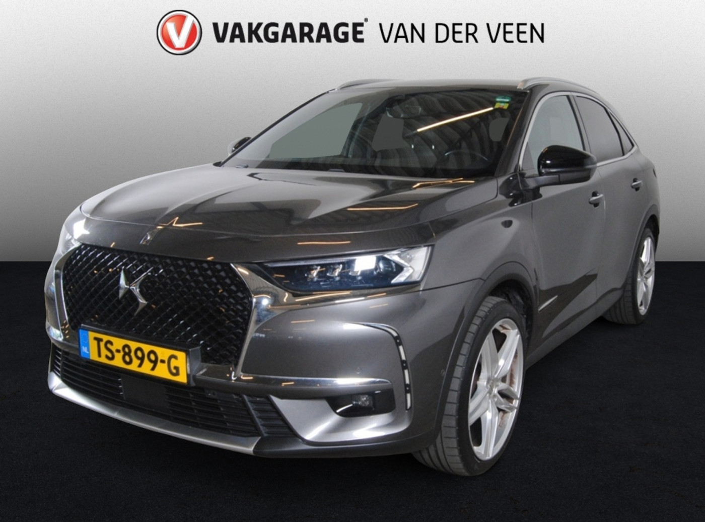 DS 7 Crossback 1.6 PureTech Executive 2018 - voorkant