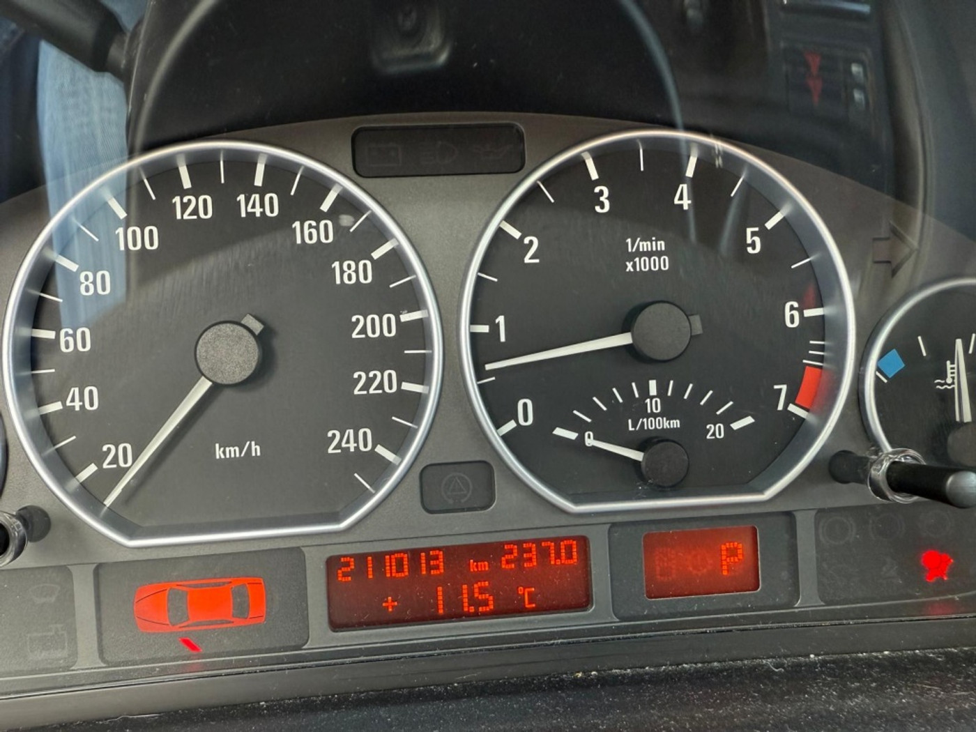 Foto van BMW 318i