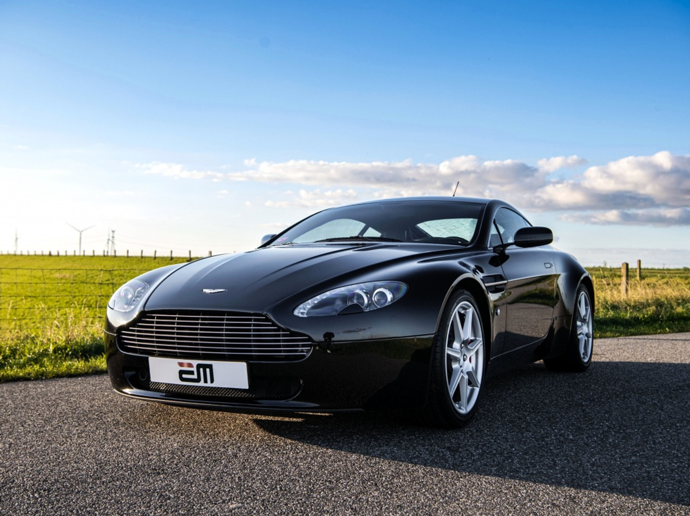 Aston Martin V8 Vantage 4.3 V8 Dealer oh. Youngtimer 2006 - voorkant