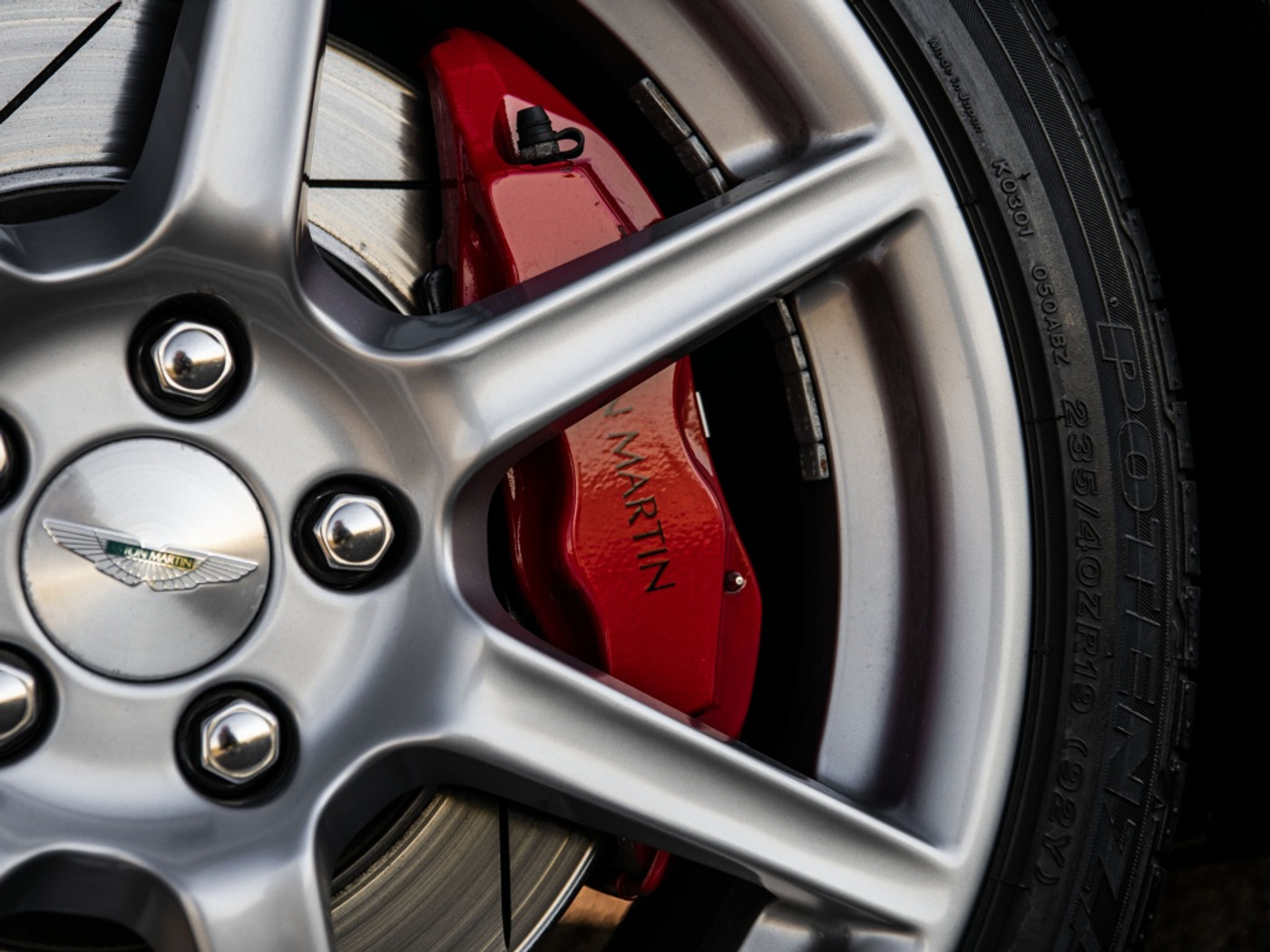 Foto van Aston Martin V8 Vantage