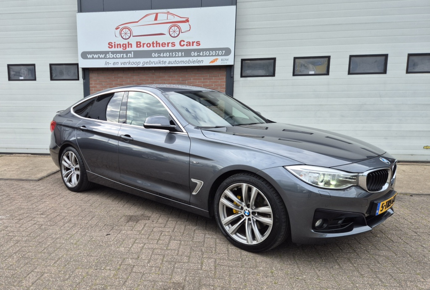 Foto van BMW 328i