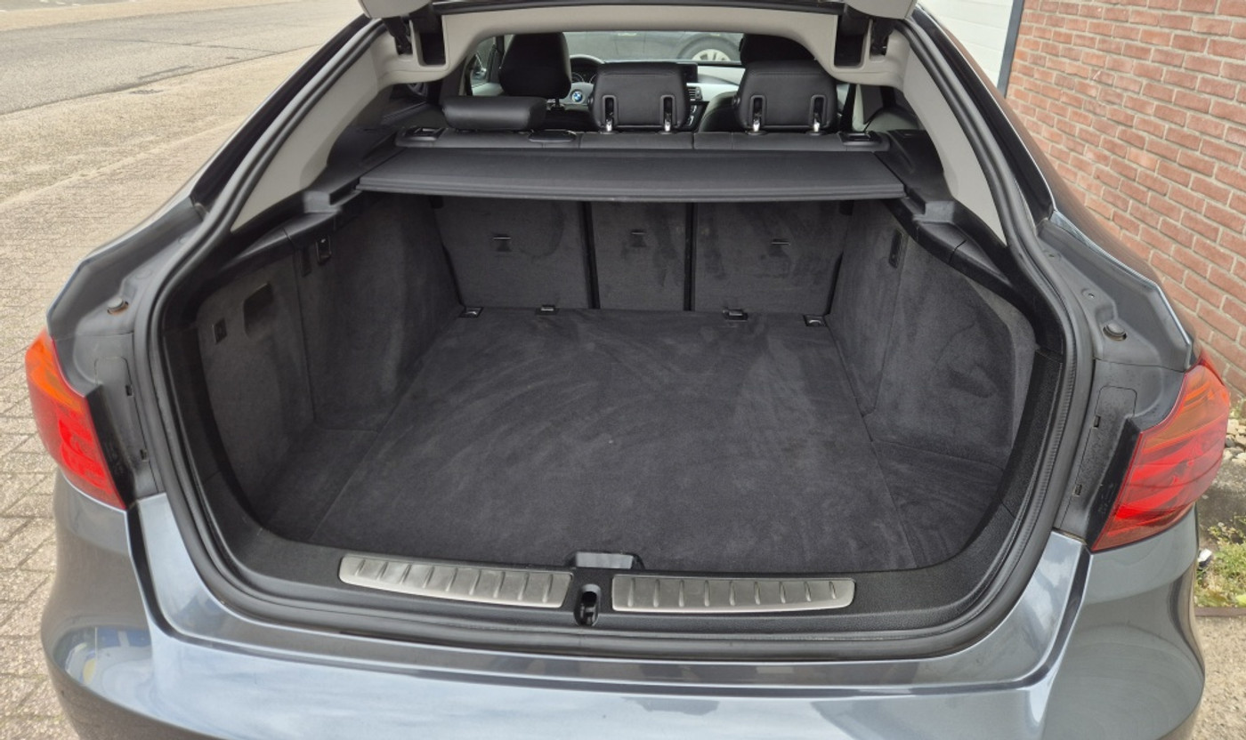 Foto van BMW 328i