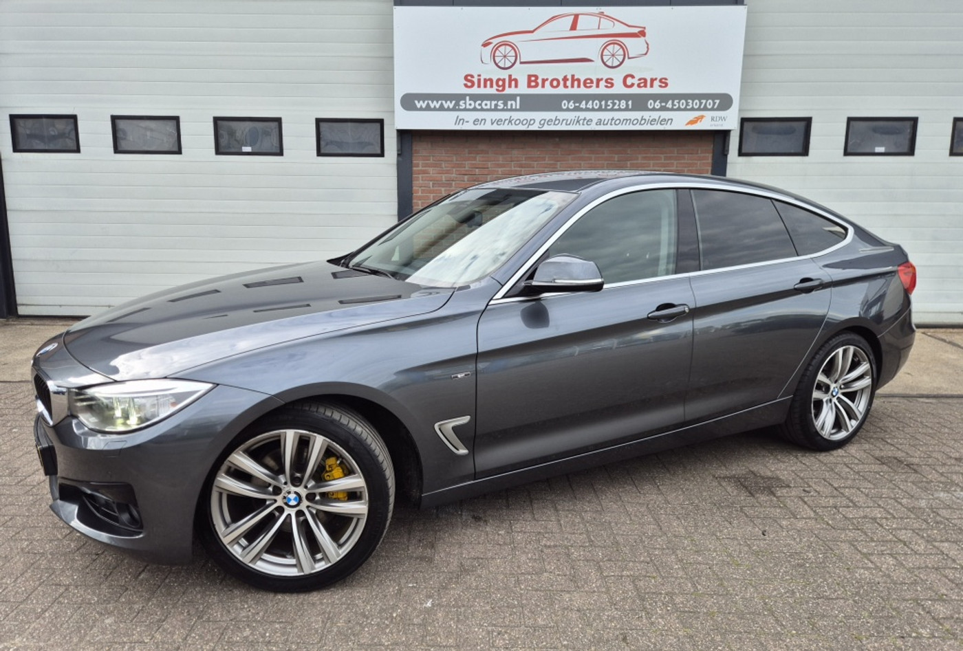 Foto van BMW 328i