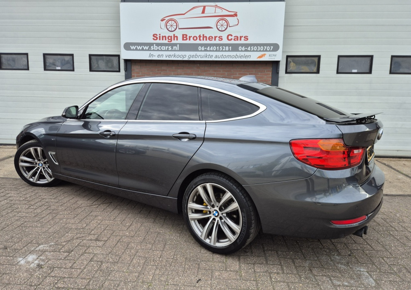 Foto van BMW 328i