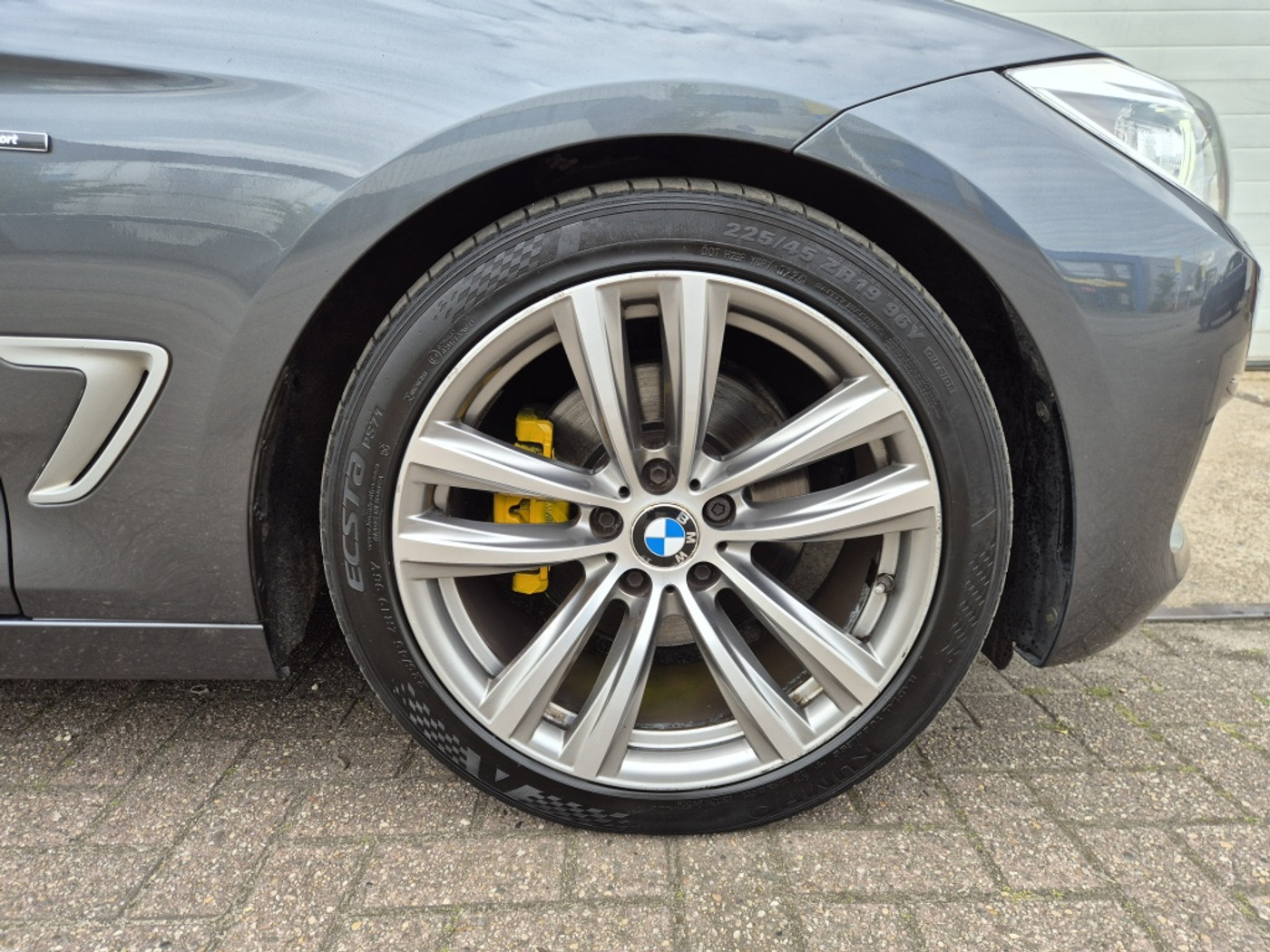 Foto van BMW 328i