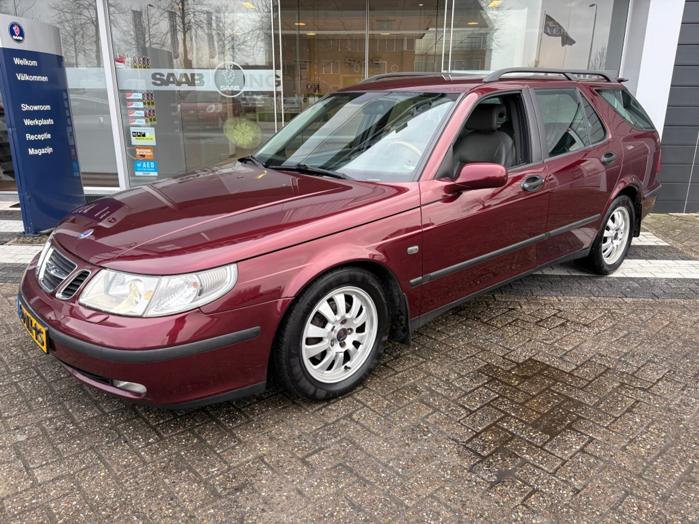 Saab 9-5 Estate 2.3t Vector 2004 - voorkant