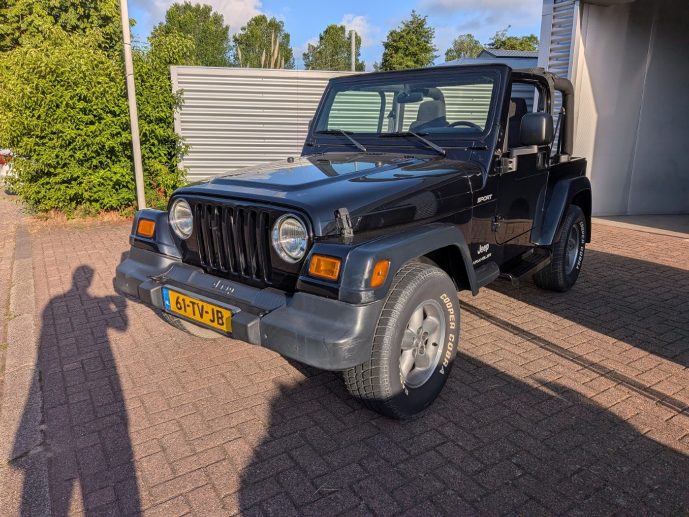 Jeep Wrangler 2.4i Softtop 2003 - voorkant