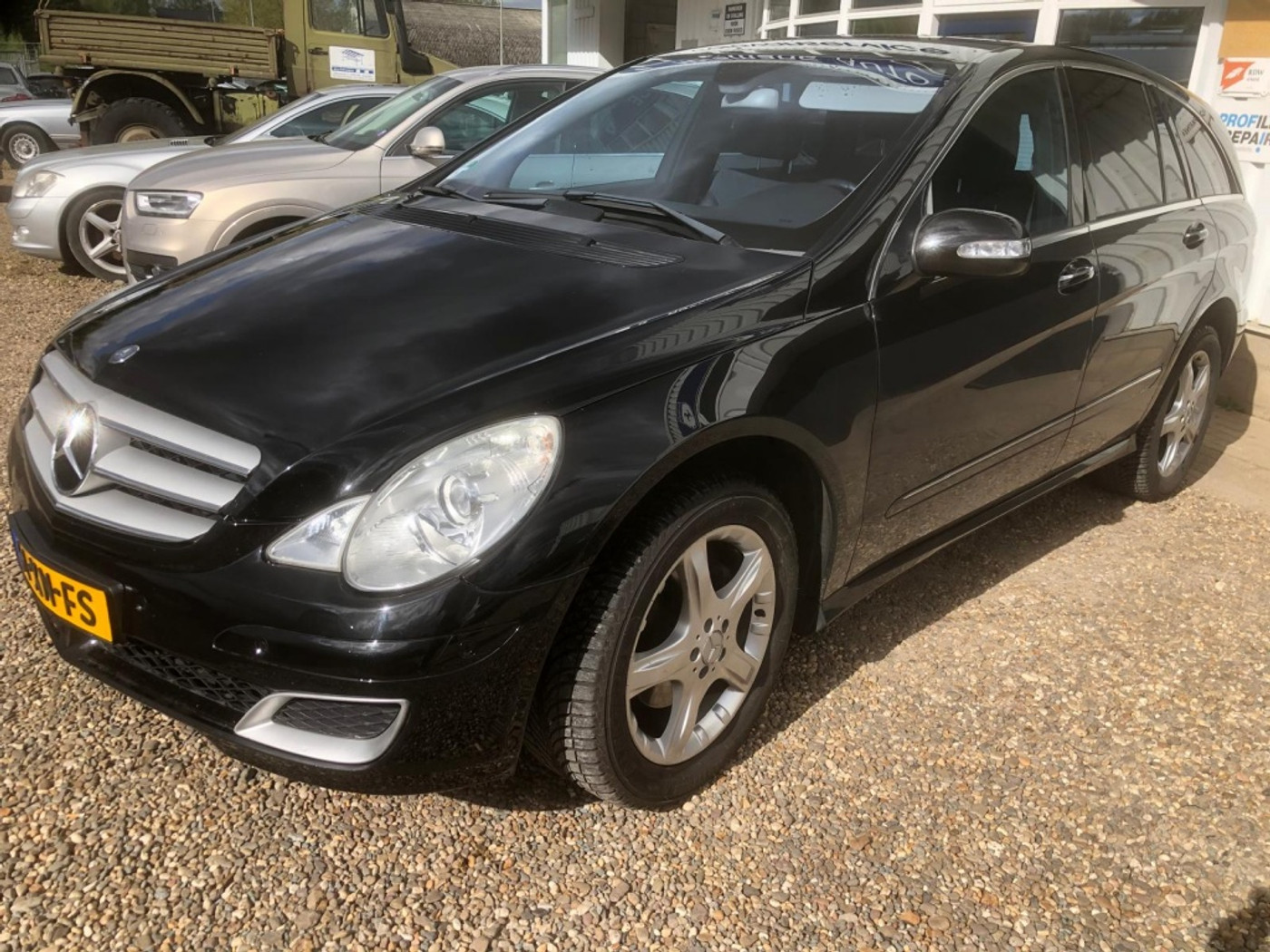 Mercedes-Benz R 350 4Matic 350 4-Matic 2007 - voorkant