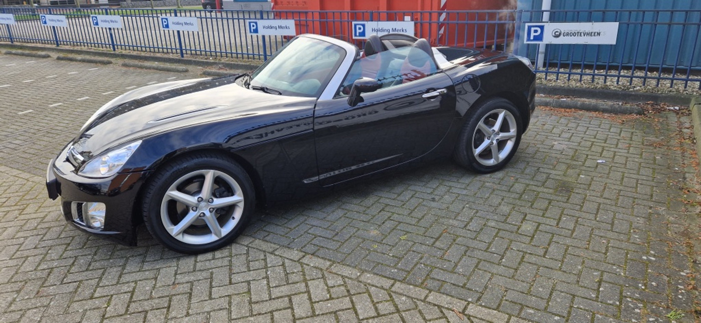 Foto van Opel GT
