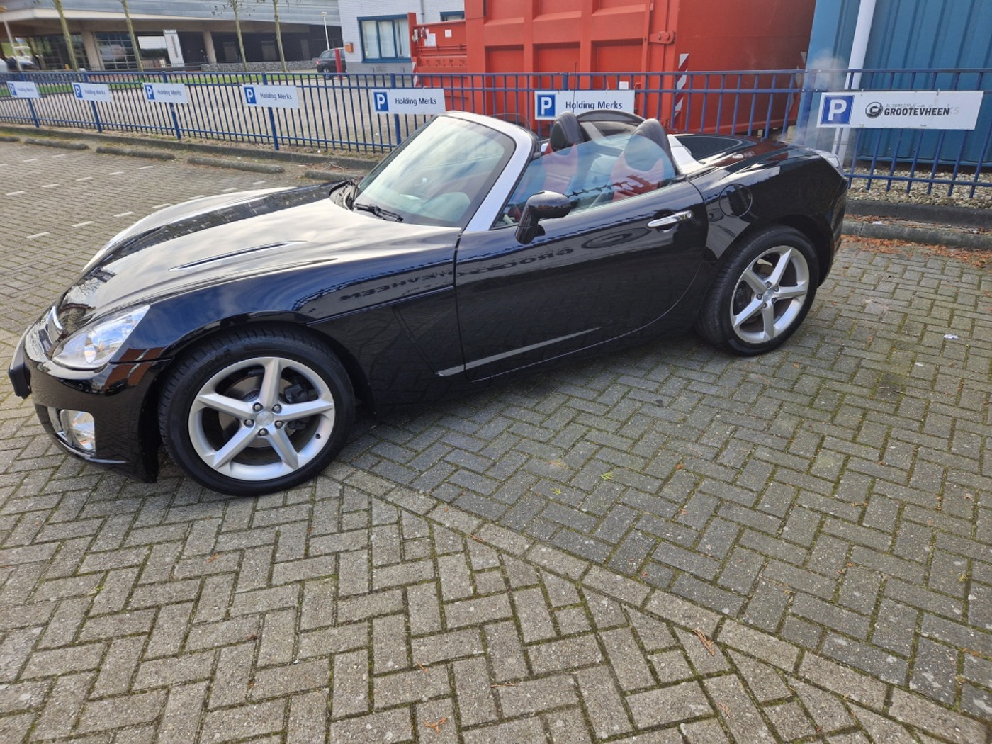 Foto van Opel GT