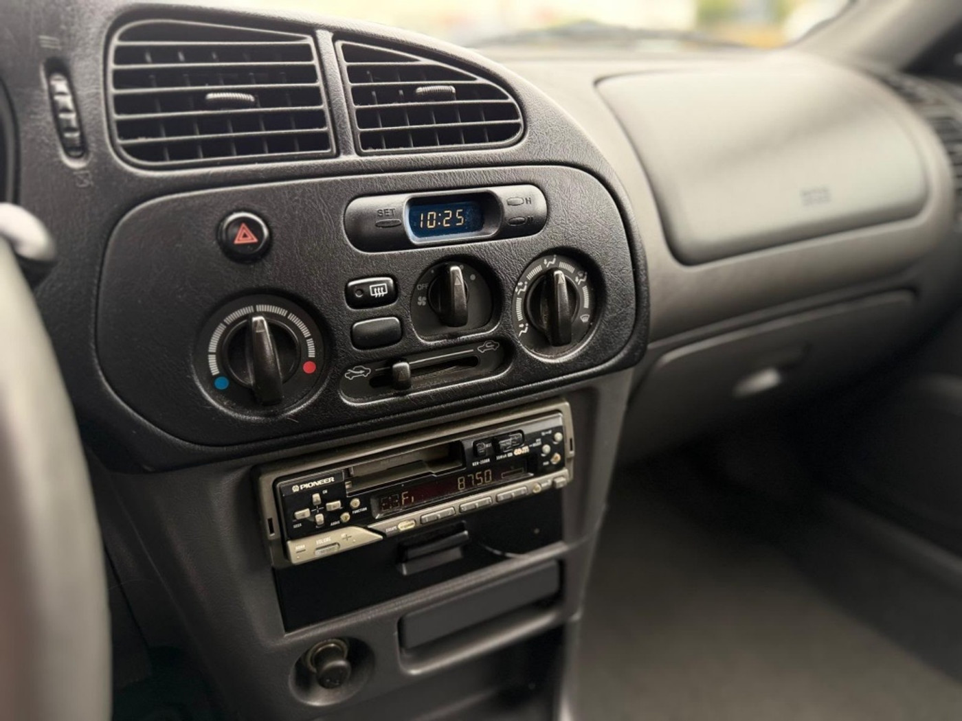 Foto van Mitsubishi Colt