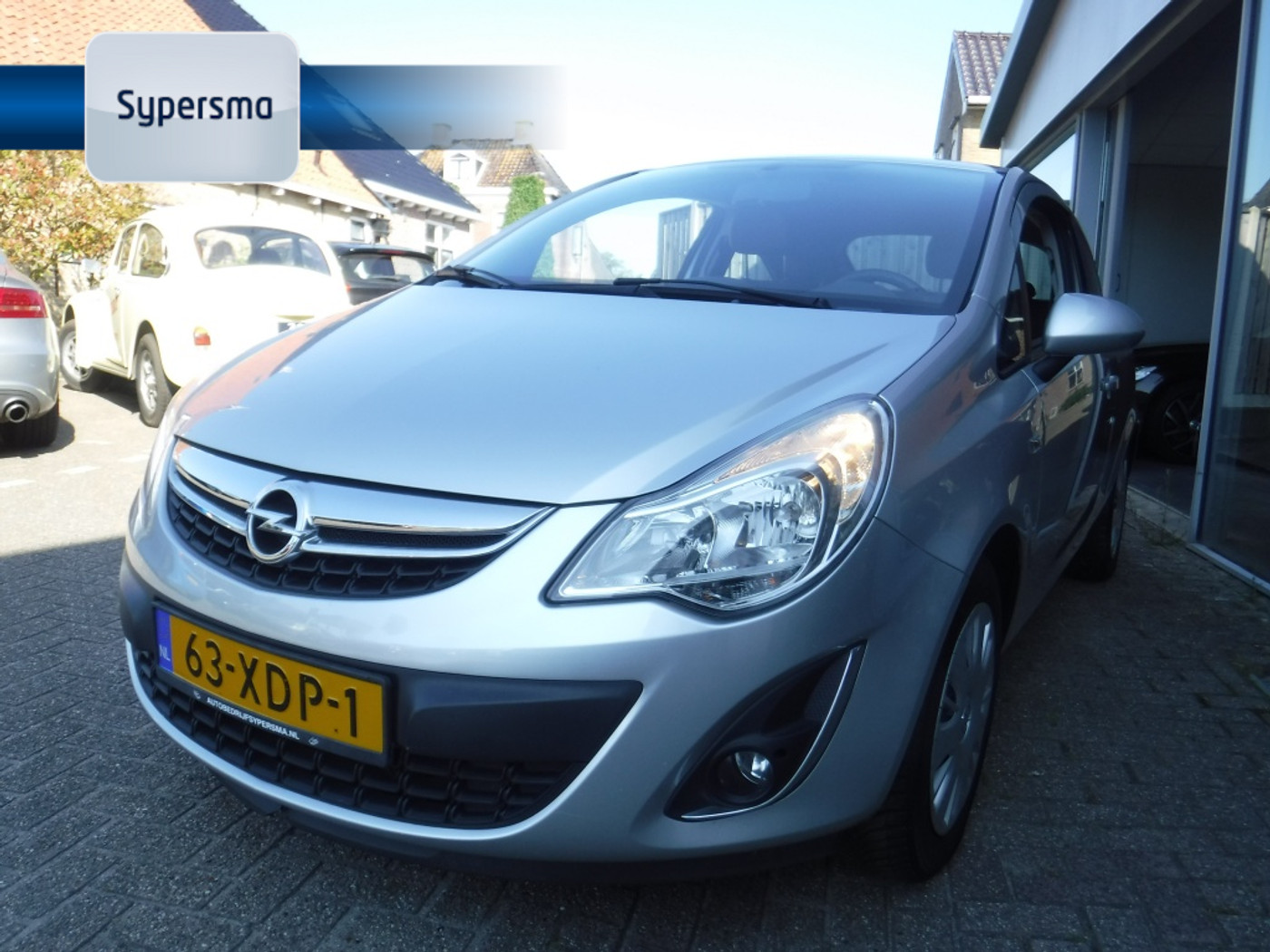 Opel Corsa 1.2-16V Color Ed. 2012 - voorkant
