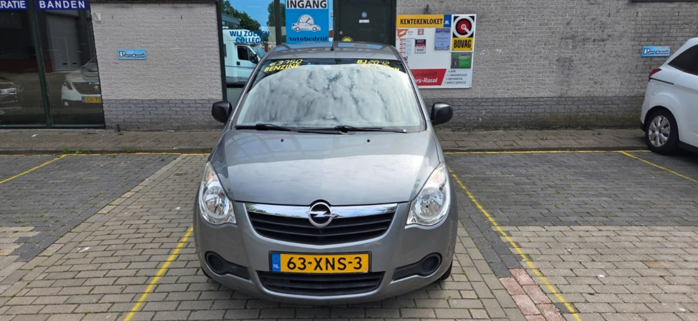 Foto van Opel Agila