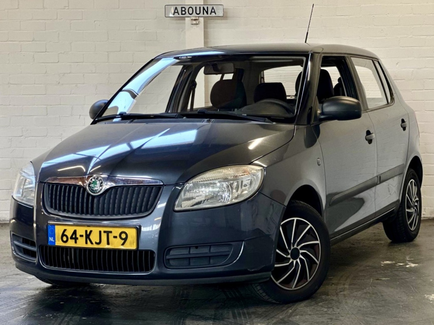 Skoda Fabia 1.2 Drive |Airco |Stuurbkr |Nieuwe APK |NAP 2010 - voorkant
