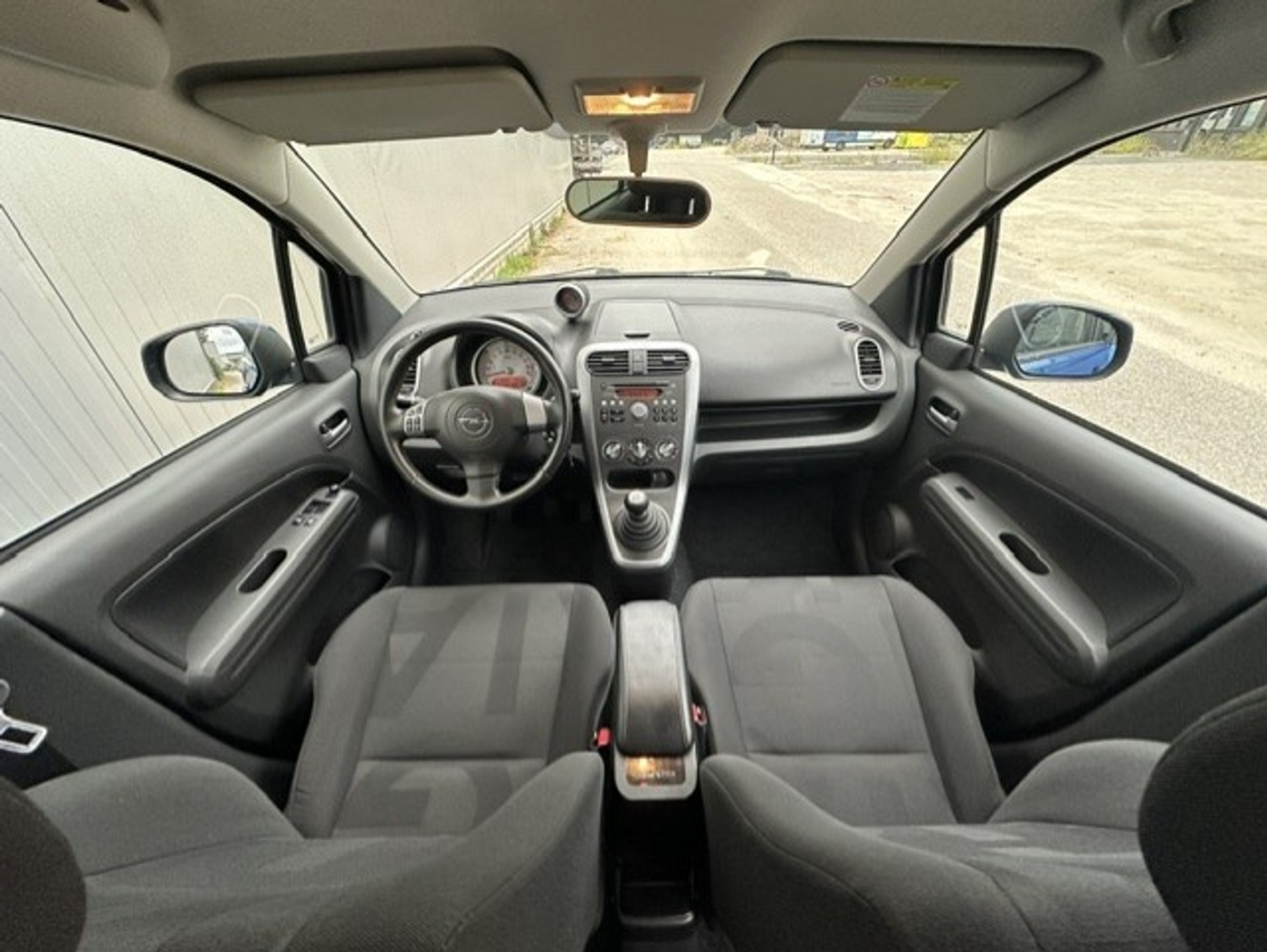 Foto van Opel Agila