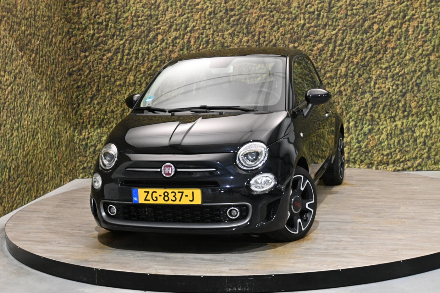 Fiat 500 1.2 Lounge 2018 - voorkant