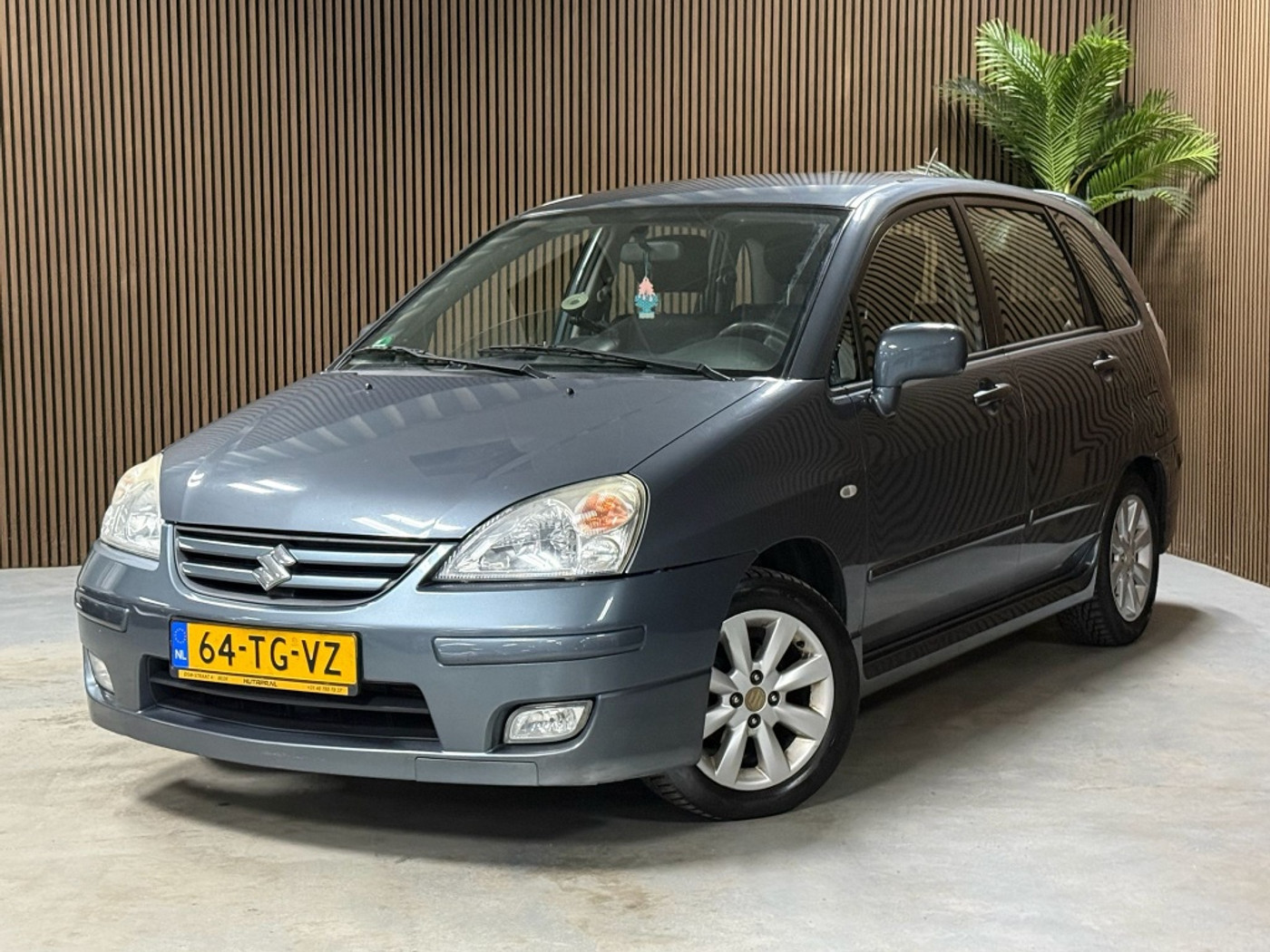 Suzuki Liana 1.6 Exclusive 2006 - voorkant