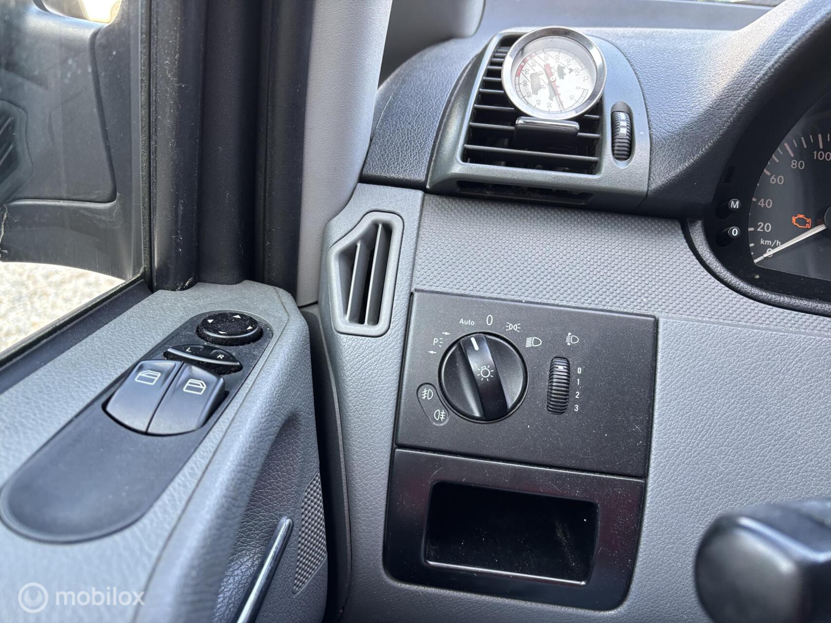 Foto van Mercedes-Benz Vito 111 CDI