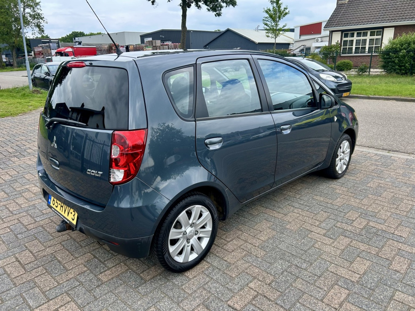 Foto van Mitsubishi Mitsubishi Colt