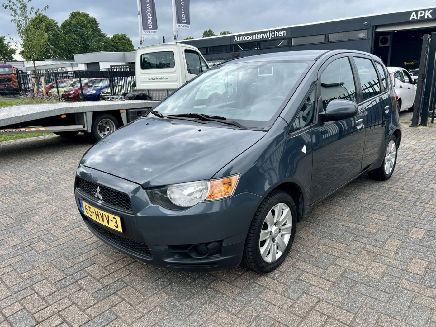 Mitsubishi Mitsubishi Colt 1.3 Invite - Nette Auto - Airco 2009 - voorkant