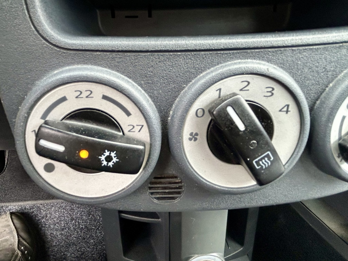 Foto van Mitsubishi Mitsubishi Colt
