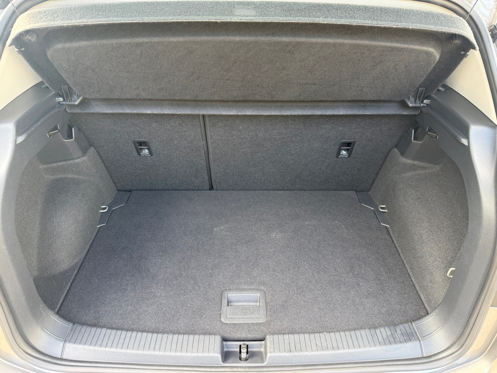 Foto van Volkswagen T-cross
