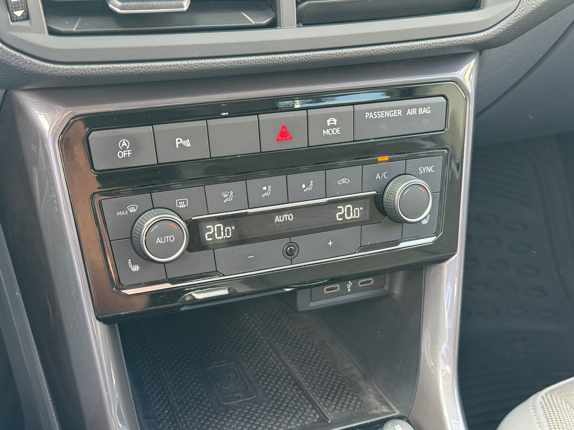 Foto van Volkswagen T-cross