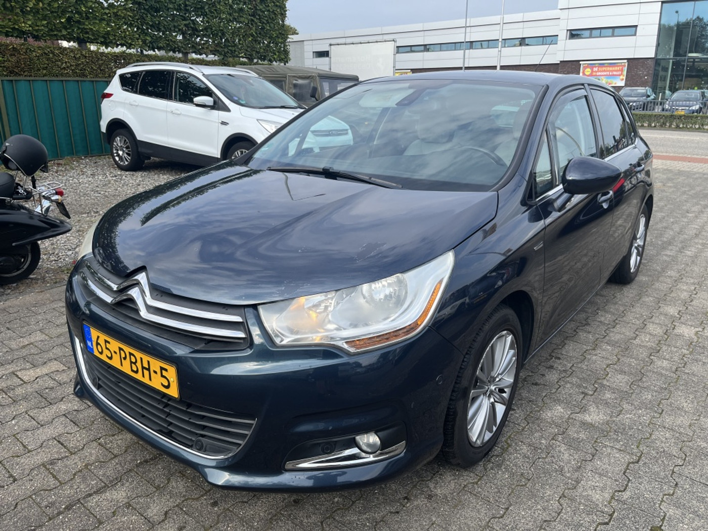 Citroen C4 1.6 THP Exclusive 2011 - voorkant