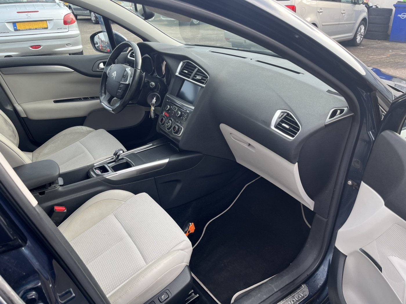 Foto van Citroen C4