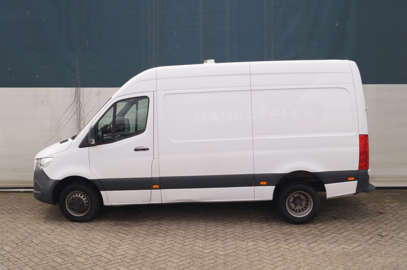 Mercedes-Benz Sprinter 516 CDI Automaat L2-H2 cat. N2 -2556kg laadvermogen- 2019 - voorkant