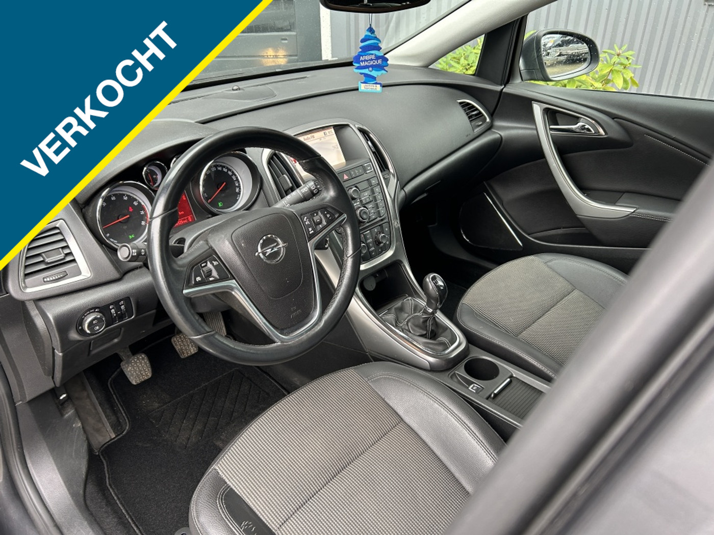 Foto van Opel Astra Sports Tourer