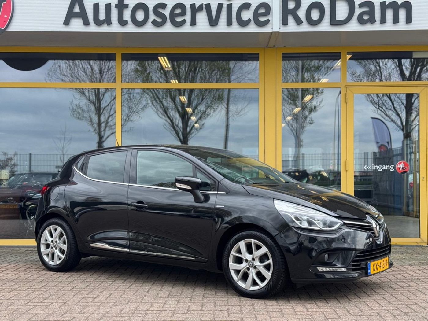 Renault Clio 0.9 TCe Limited 2019 - voorkant