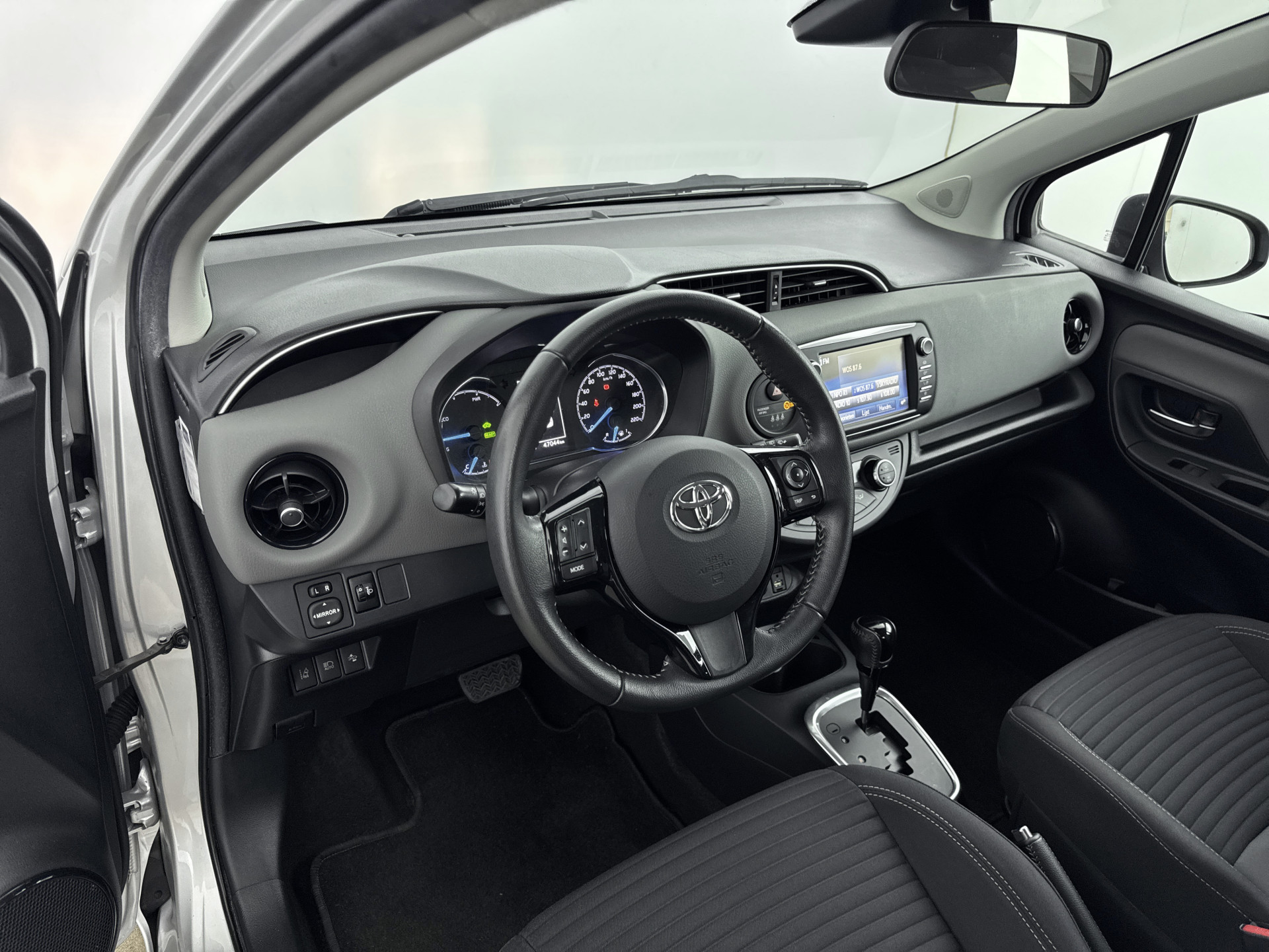 Foto van Toyota Toyota Yaris Hybrid