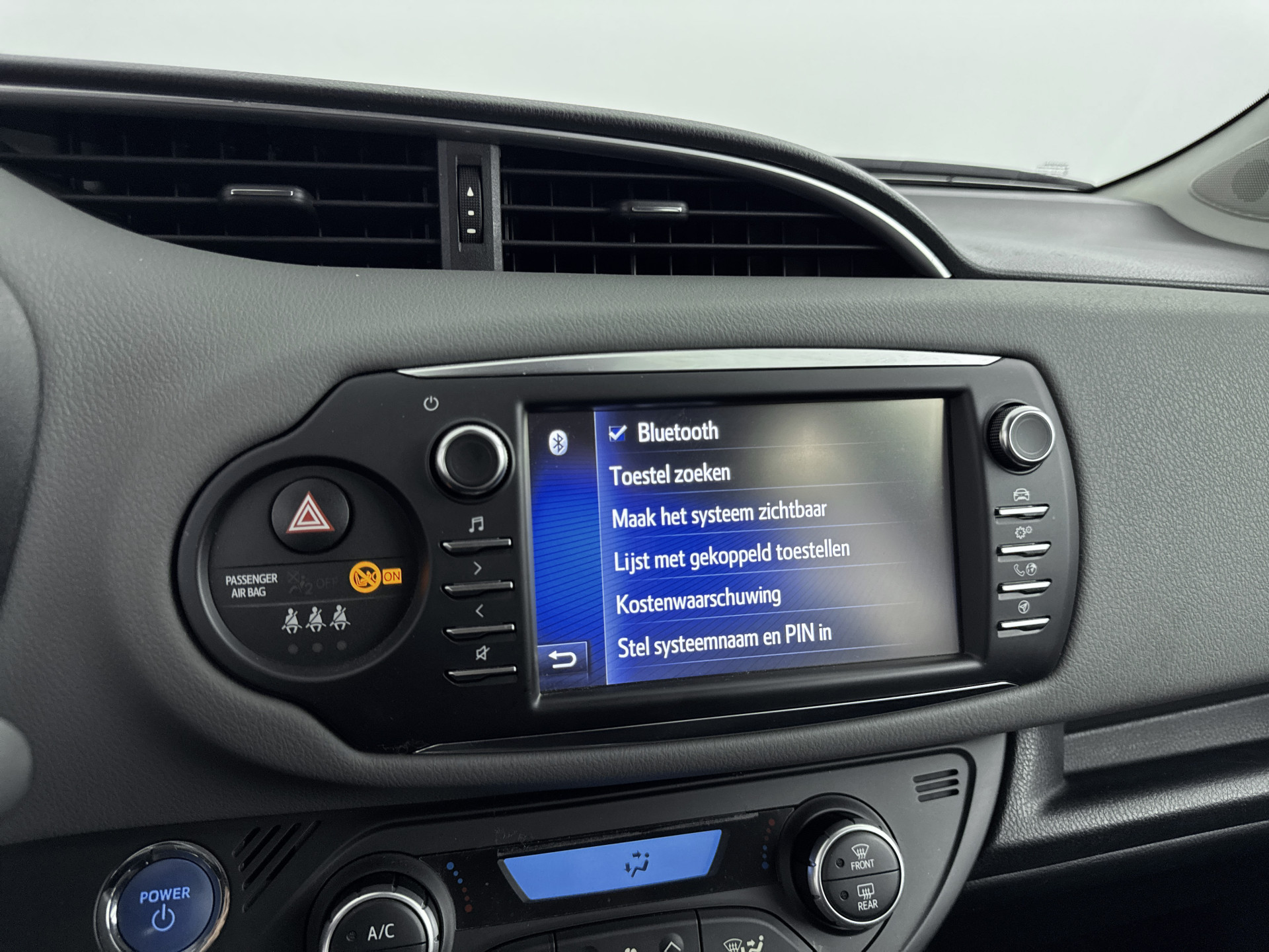 Foto van Toyota Toyota Yaris Hybrid