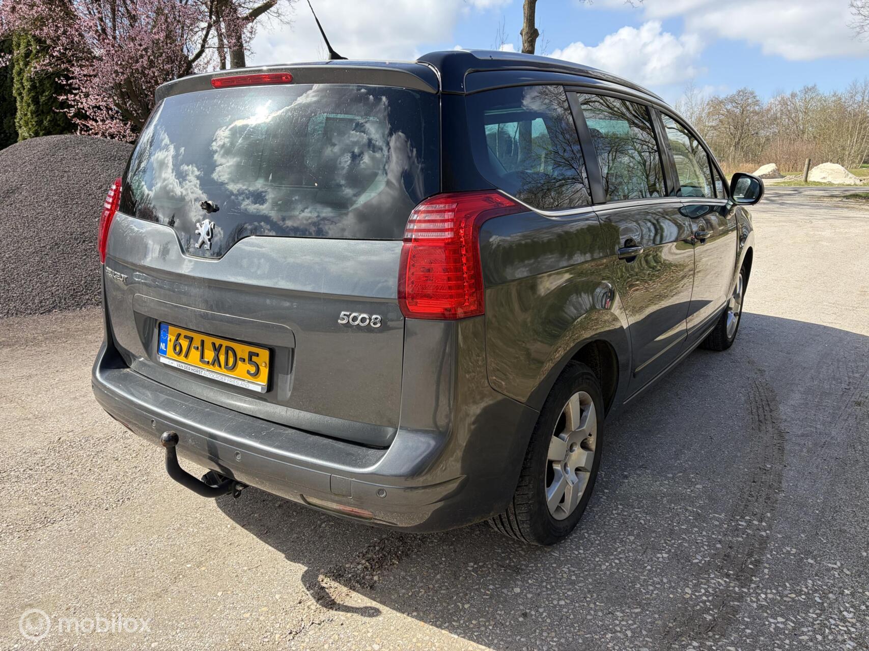 Foto van Peugeot 5008