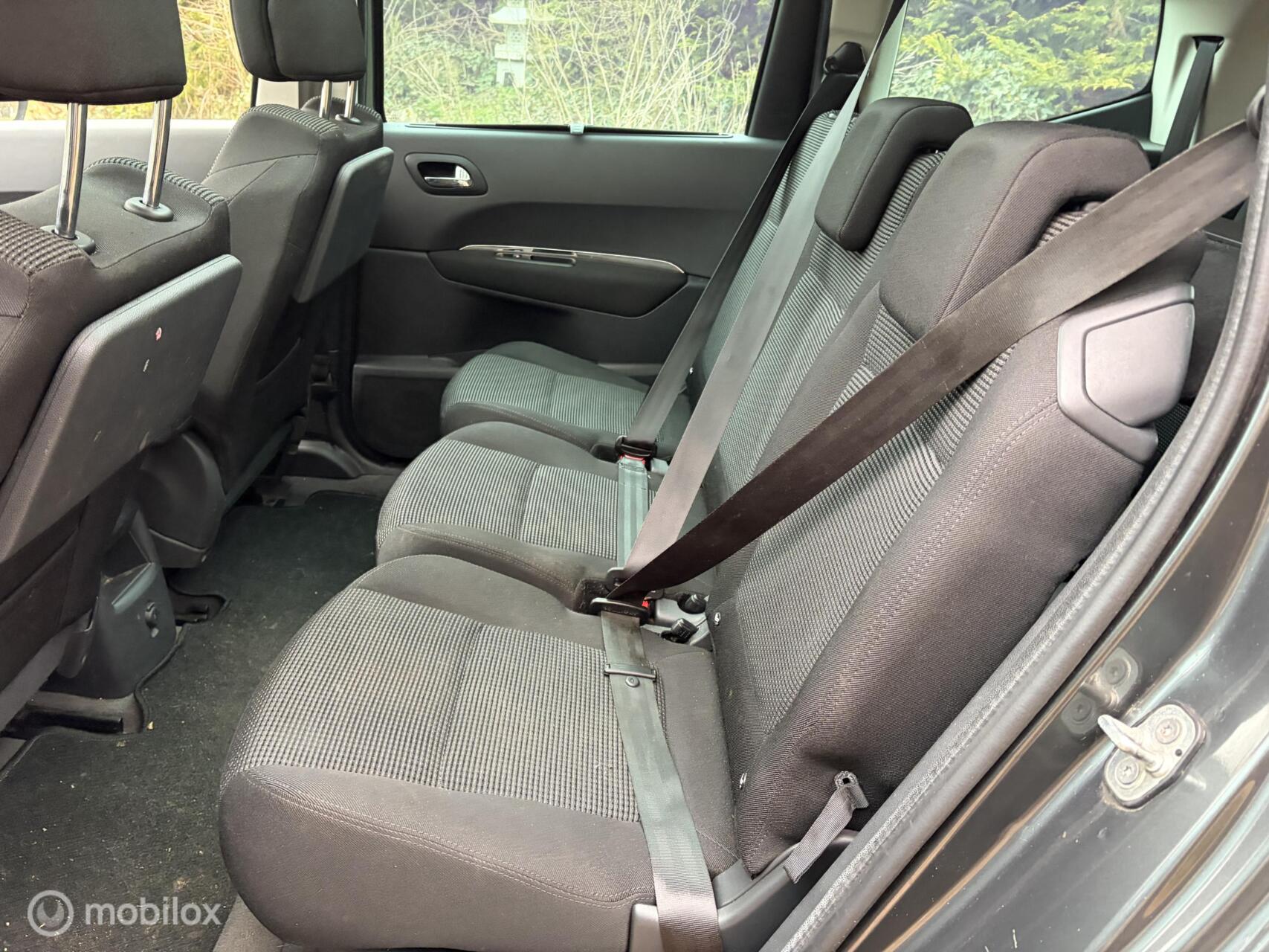 Foto van Peugeot 5008