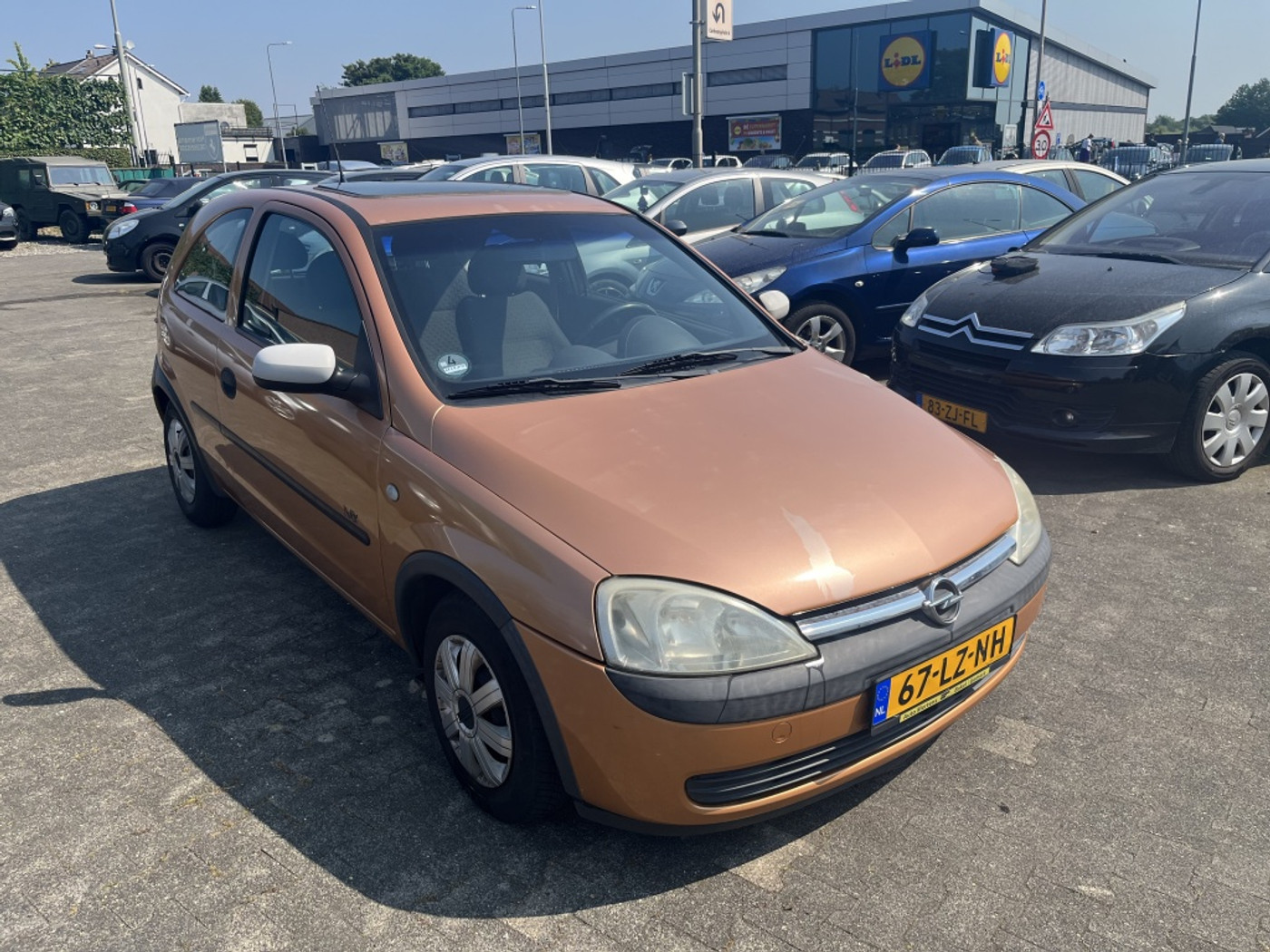 Opel Corsa-c 1.2-16V Njoy* 2003 - voorkant