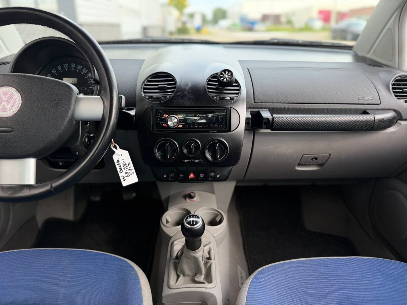 Foto van Volkswagen New Beetle