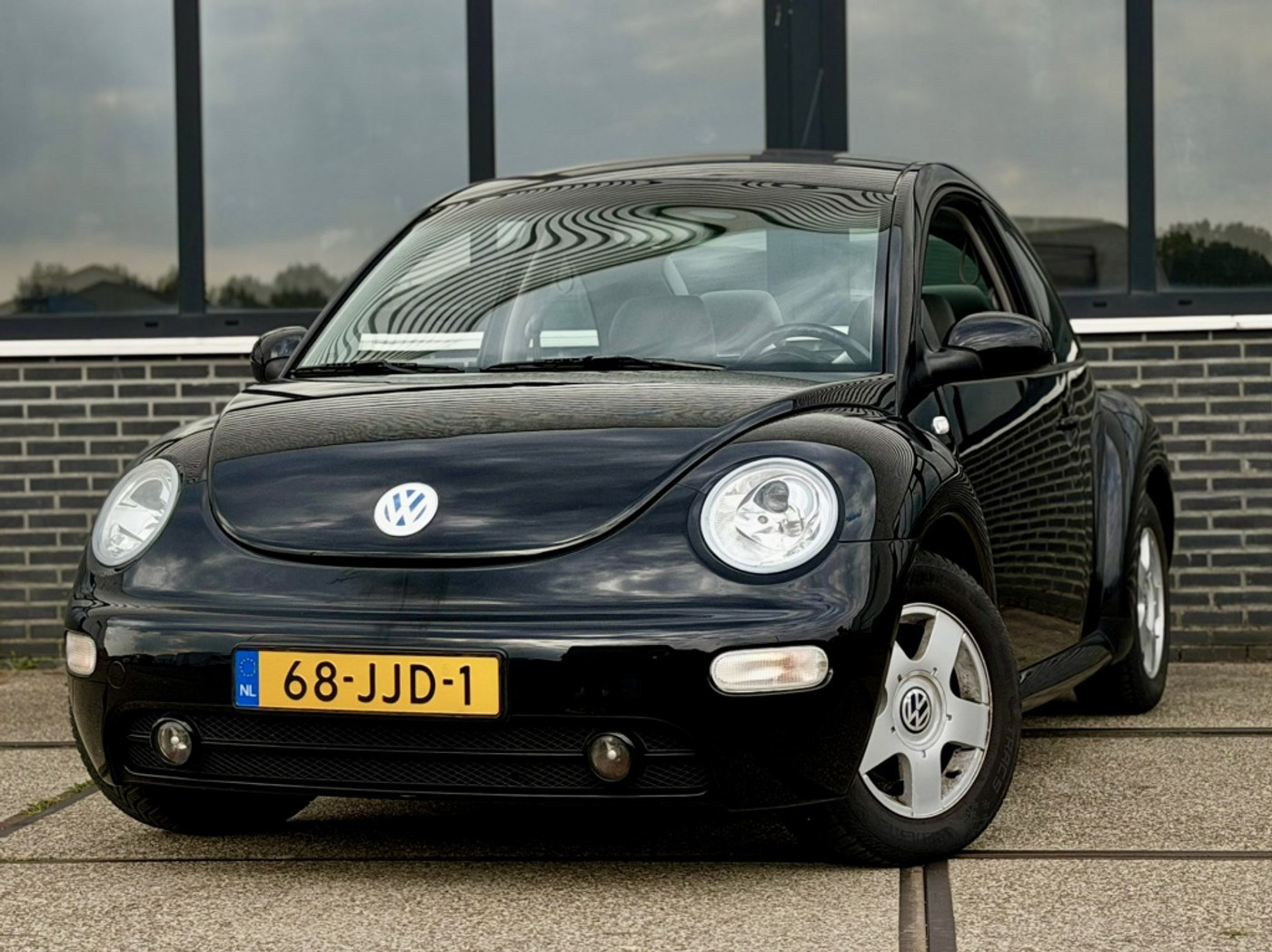 Volkswagen New Beetle 1.6 |Airco |Nieuwe Distributieriem |Nieuwe APK 2002 - voorkant