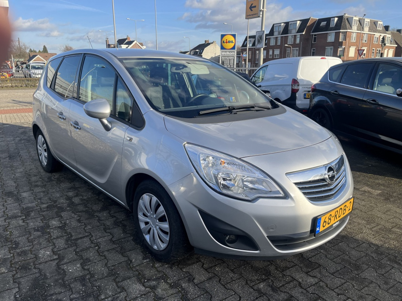 Opel Meriva GERESERVEERD !!!!!!!!!! 2011 - voorkant
