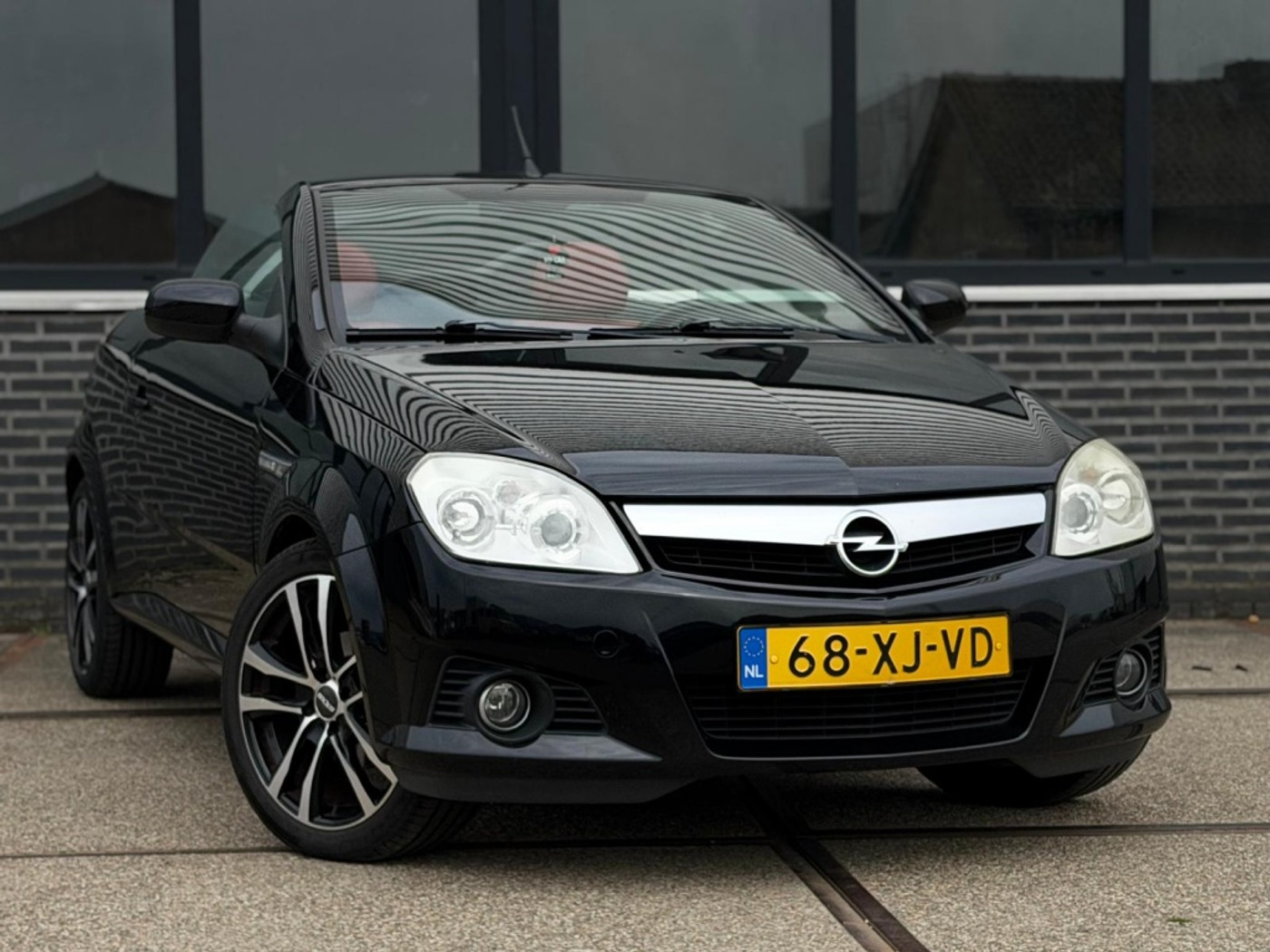 Foto van Opel Tigra Twintop